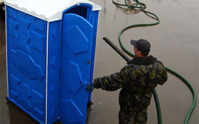 Обслуживание биотуалетов туалетных кабин и модульных туалетов в Дедовске